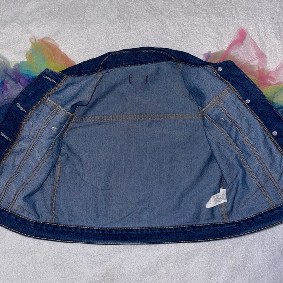 4 pair of Jeans 1 Jean Jacket 1 pair of Socks - Picture 10 of 15